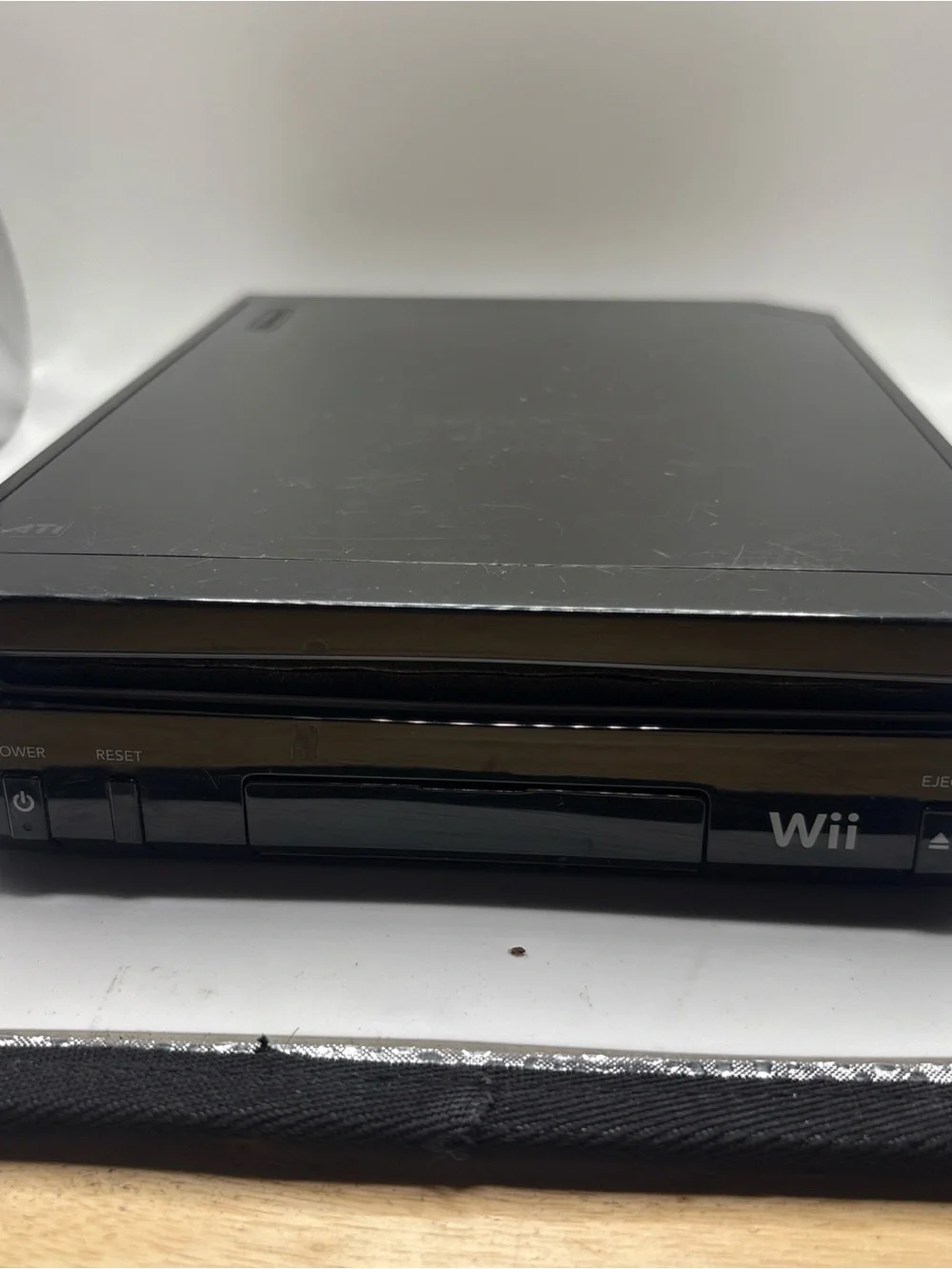 Nintendo Wii Black Console, Console Only RVL-101 For Parts Only